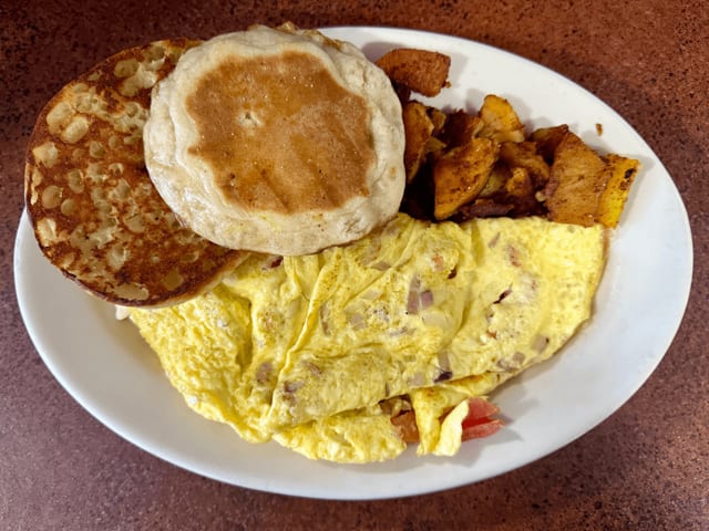 Pepper & Onion Omelet.