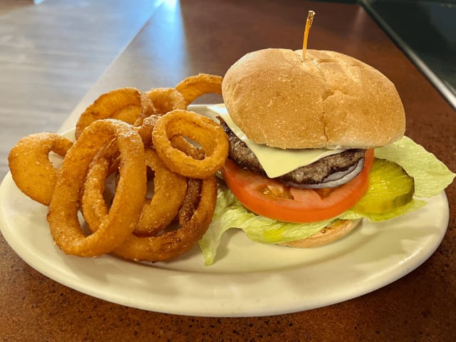 Cheeseburger.